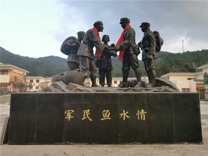 纪念雕塑