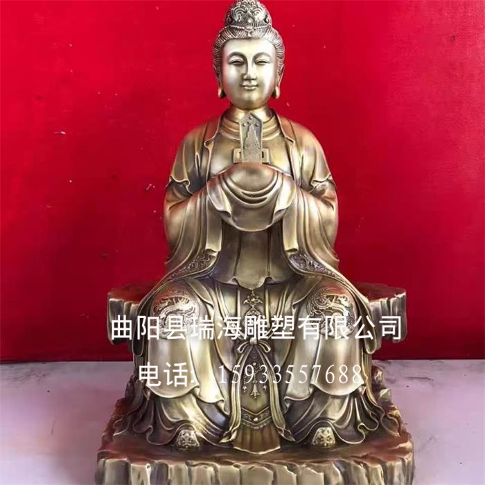 铜雕龙母